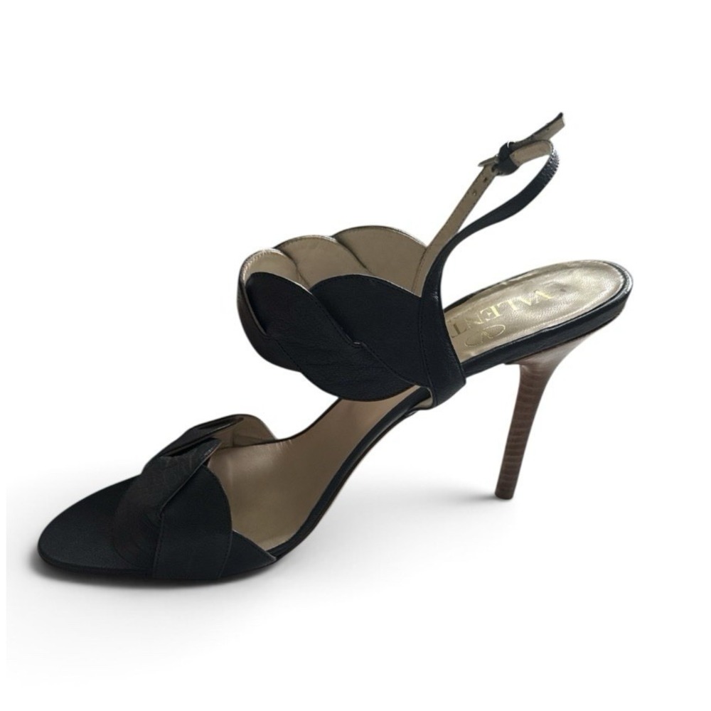 Valentino Garavani Strappy Sandal Heels Womens Size 40 Navy Blue Stiletto - Picture 2 of 11